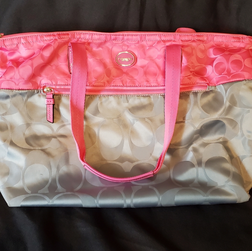 Signature Coach Pink and Gray 2 Pc Set Women's Weekender Tote Bag And Mini Bag
